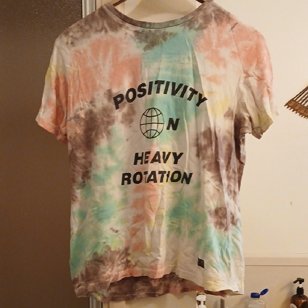 Tie-Dye Graphic T-Shirt." Positivity On Heavy Rotation" Sz.M